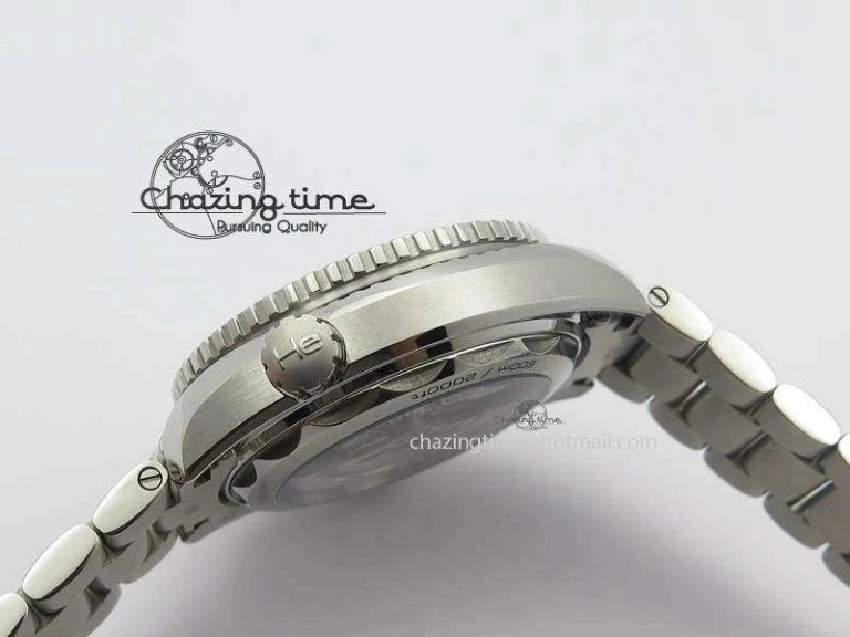 2016 Planet Ocean 43.5mm SS V6F Best Edition Black Dial On SS Bracelet A8900