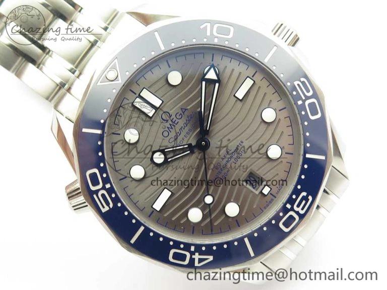 2018 Seamaster Diver 300M OMF Best Edition Blue Ceramic Gray Dial on SS Bracelet A8800 (Black Balance Wheel)