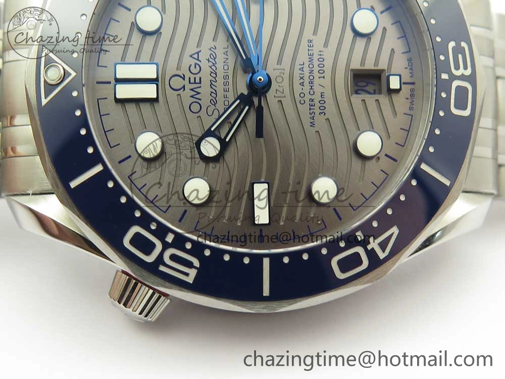 2018 Seamaster Diver 300M OMF Best Edition Blue Ceramic Gray Dial on SS Bracelet A8800 (Black Balance Wheel)