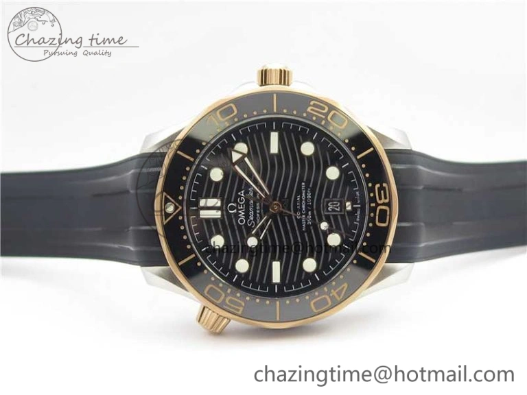 2018 Seamaster Diver 300M SS RG VSF 1:1 Best Edition RG Bezel Black Dial on Black Rubber Strap A8800