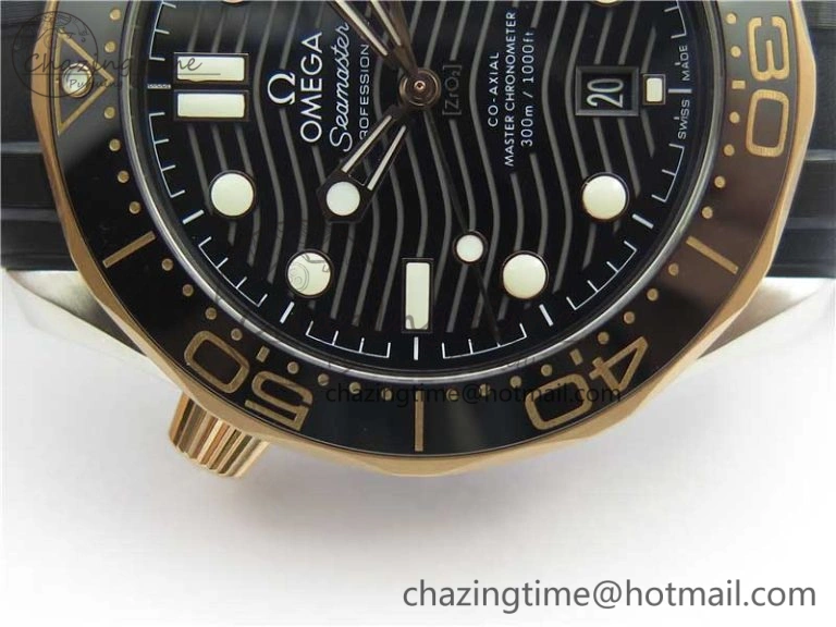 2018 Seamaster Diver 300M SS RG VSF 1:1 Best Edition RG Bezel Black Dial on Black Rubber Strap A8800