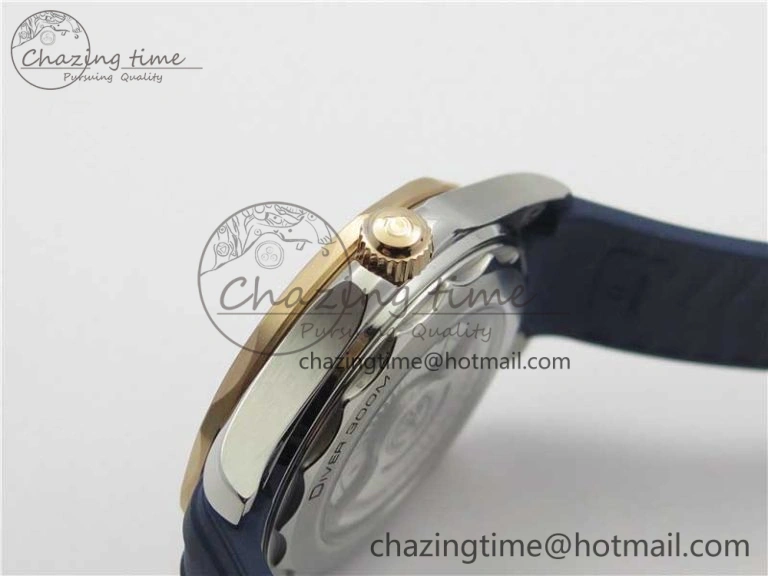 2018 Seamaster Diver 300M SS RG VSF 1:1 Best Edition RG Bezel Blue Dial on Blue Rubber Strap A8800