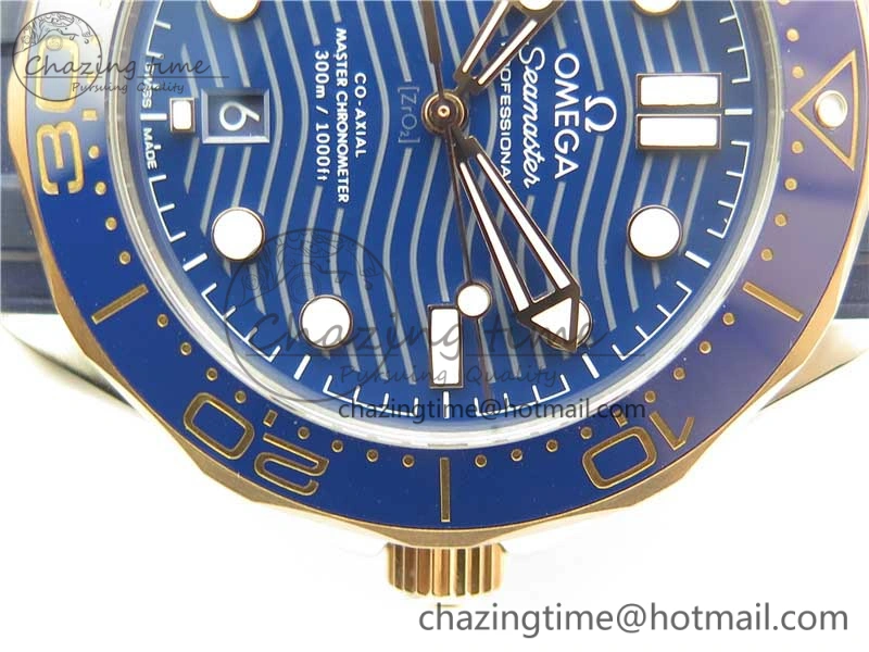 2018 Seamaster Diver 300M SS RG VSF 1:1 Best Edition RG Bezel Blue Dial on Blue Rubber Strap A8800