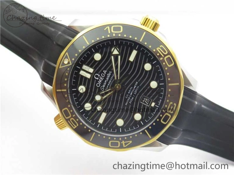 2018 Seamaster Diver 300M SS YG VSF 1:1 Best Edition YG Bezel Black Dial on Black Rubber Strap A8800