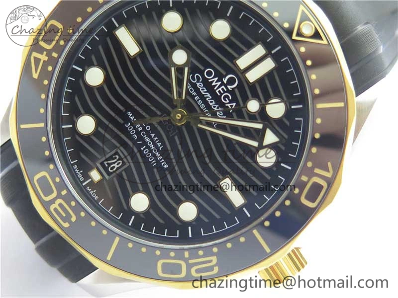 2018 Seamaster Diver 300M SS YG VSF 1:1 Best Edition YG Bezel Black Dial on Black Rubber Strap A8800