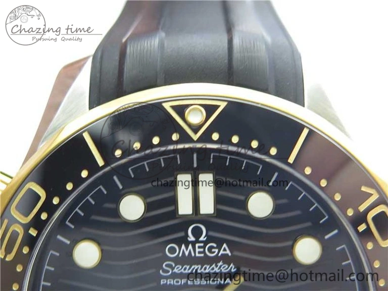 2018 Seamaster Diver 300M SS YG VSF 1:1 Best Edition YG Bezel Black Dial on Black Rubber Strap A8800