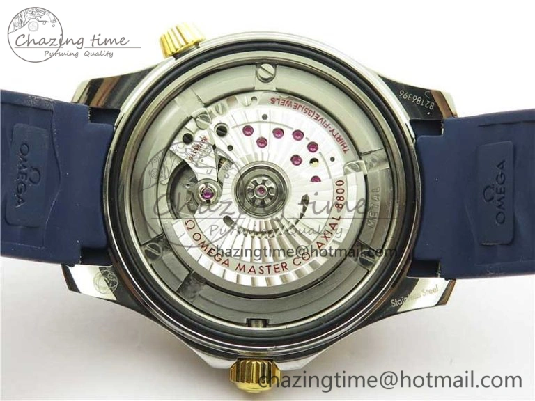 2018 Seamaster Diver 300M SS YG VSF 1:1 Best Edition YG Bezel Blue Dial on Blue Rubber Strap A8800
