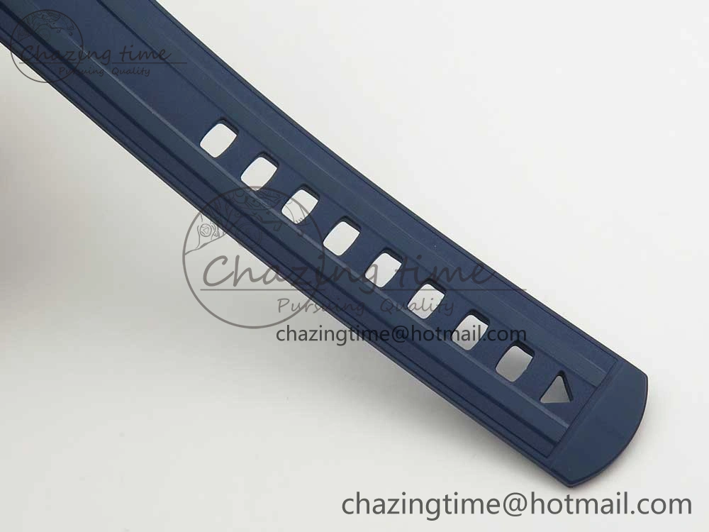 2018 Seamaster Diver 300M VSF 1:1 Best Edition Blue Ceramic Gray Dial on Blue Rubber Strap A8800 V2 (Black Balance Wheel)