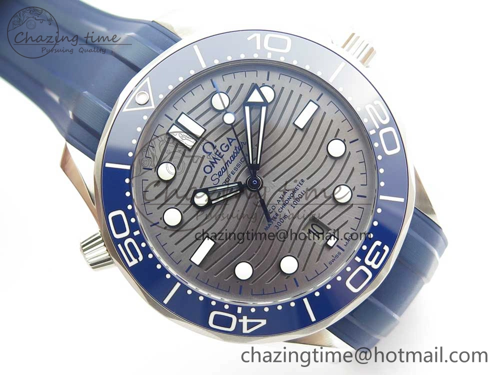 2018 Seamaster Diver 300M VSF 1:1 Best Edition Blue Ceramic Gray Dial on Blue Rubber Strap A8800 V2 (Black Balance Wheel)