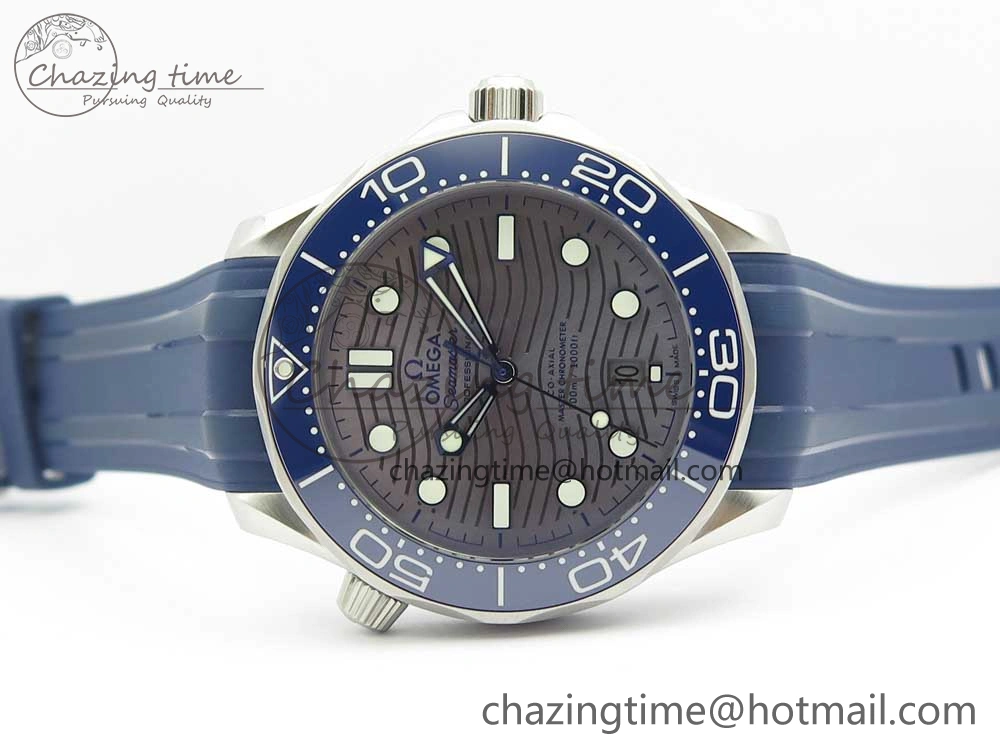 2018 Seamaster Diver 300M VSF 1:1 Best Edition Blue Ceramic Gray Dial on Blue Rubber Strap A8800 V2 (Black Balance Wheel)