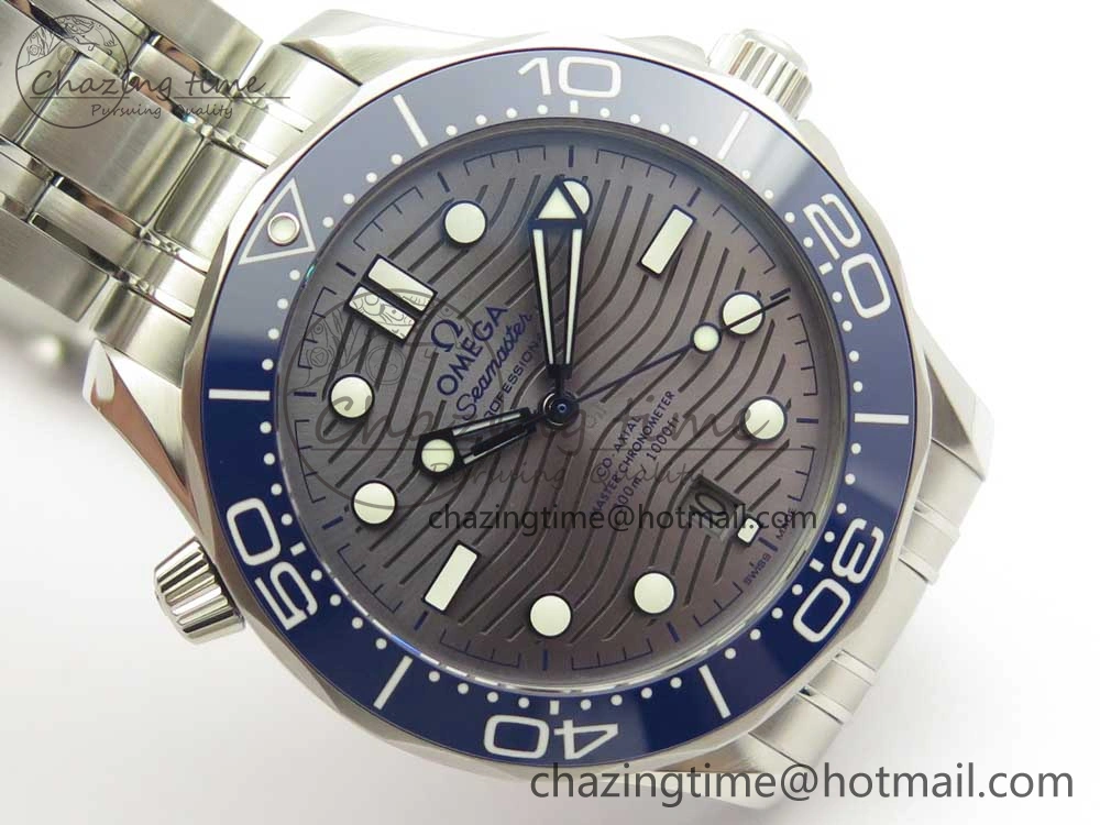 2018 Seamaster Diver 300M VSF 1:1 Best Edition Blue Ceramic Gray Dial on SS Bracelet A8800 V2 (Black Balance Wheel)