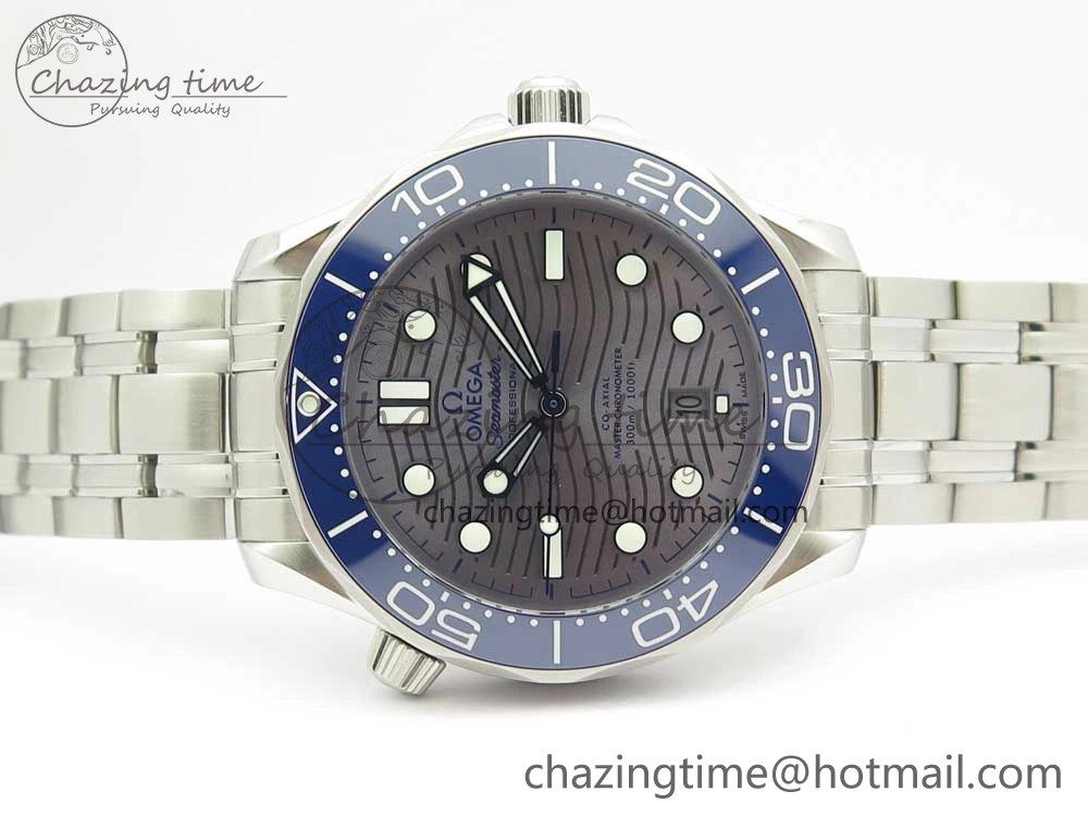 2018 Seamaster Diver 300M VSF 1:1 Best Edition Blue Ceramic Gray Dial on SS Bracelet A8800 V2 (Black Balance Wheel)