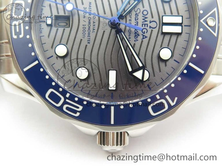 2018 Seamaster Diver 300M VSF 1:1 Best Edition Blue Ceramic Gray Dial on SS Bracelet A8800 V2 (Black Balance Wheel)