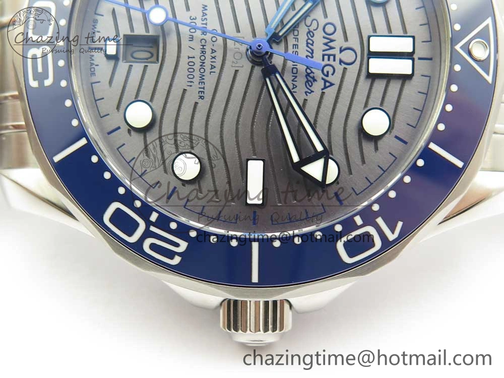 2018 Seamaster Diver 300M VSF 1:1 Best Edition Blue Ceramic Gray Dial on SS Bracelet A8800 V2 (Black Balance Wheel)