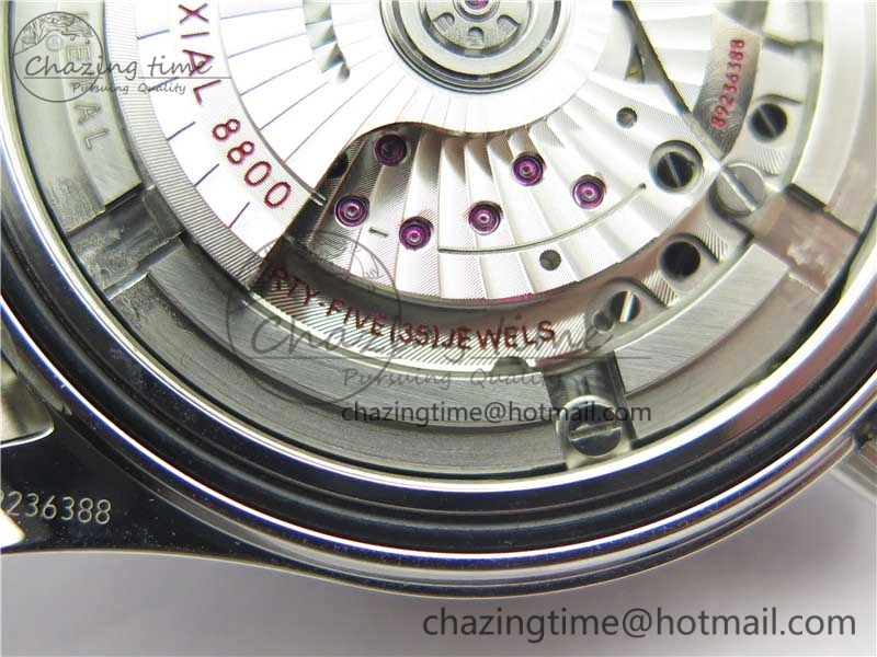 2019 Seamaster Diver 300M SS VSF 1:1 Best Edition Black Bezel White Dial on SS Bracelet A8800