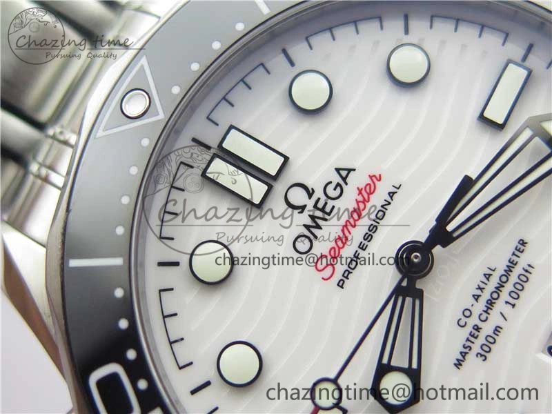 2019 Seamaster Diver 300M SS VSF 1:1 Best Edition Black Bezel White Dial on SS Bracelet A8800