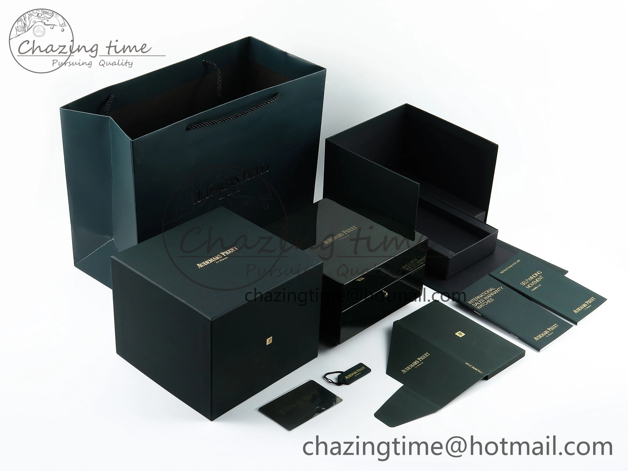 AUDEMARS PIGUET NEW GREEN WOODEN WATCH BOX AND PAPERS IMPORTANT NOTE