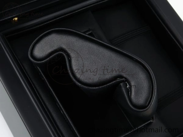 AUDEMARS PIGUET THE LATEST VERSION BOX AND PAPERS