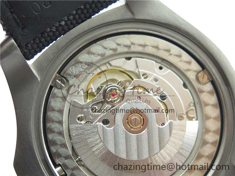 AVENGER Boutique Edition V17310 Dia Bezel Ti DLC 1:1 Best Edition Yellow Dial on Nylon Strap A2824