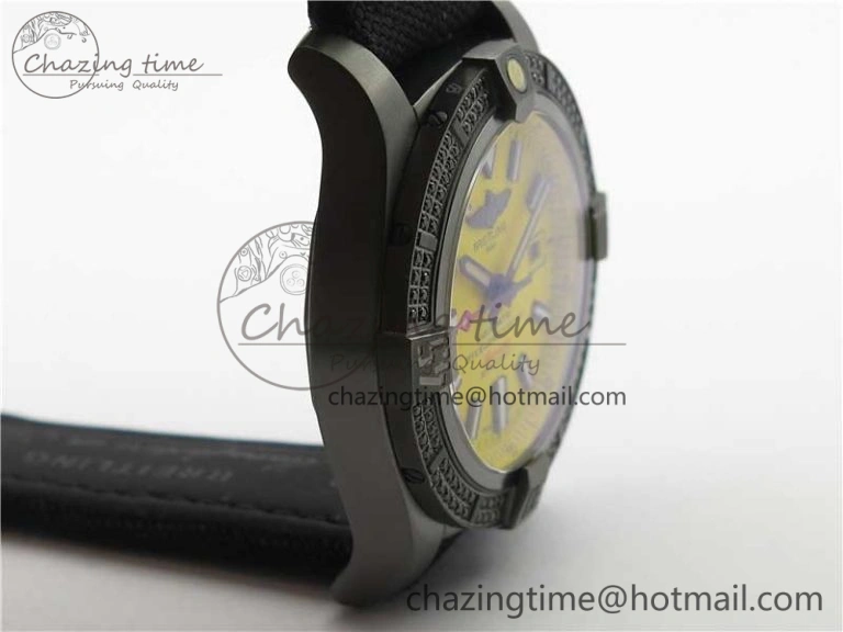 AVENGER Boutique Edition V17310 Dia Bezel Ti DLC 1:1 Best Edition Yellow Dial on Nylon Strap A2824
