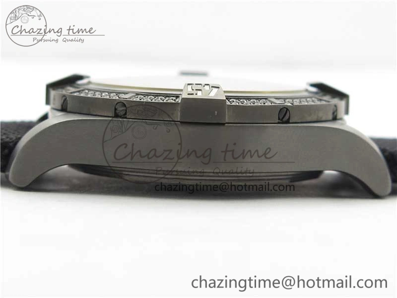 AVENGER Boutique Edition V17310 Dia Bezel Ti DLC 1:1 Best Edition Yellow Dial on Nylon Strap A2824