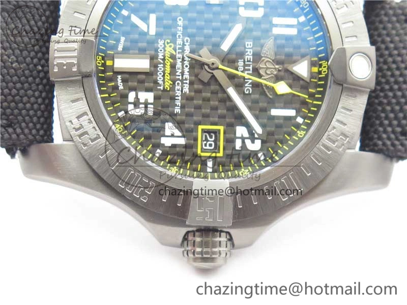 AVENGER Boutique Edition V17310 Ti DLC 1:1 Best Edition Black CF Dial on Nylon Strap A2824