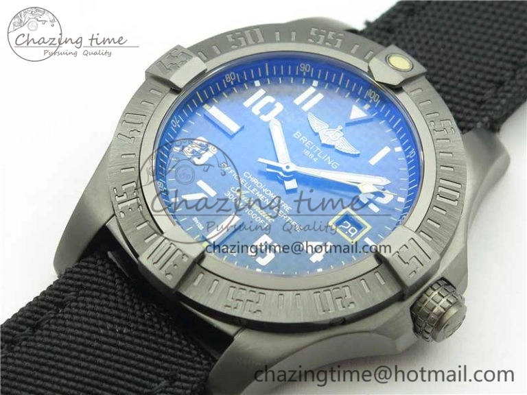 AVENGER Boutique Edition V17310 Ti DLC 1:1 Best Edition Black CF Dial on Nylon Strap A2824
