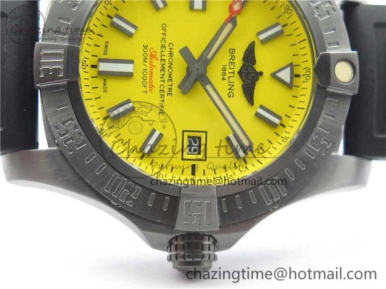 AVENGER Boutique Edition V17310 Ti DLC 1:1 Best Edition Yellow Dial on Rubber Strap A2824