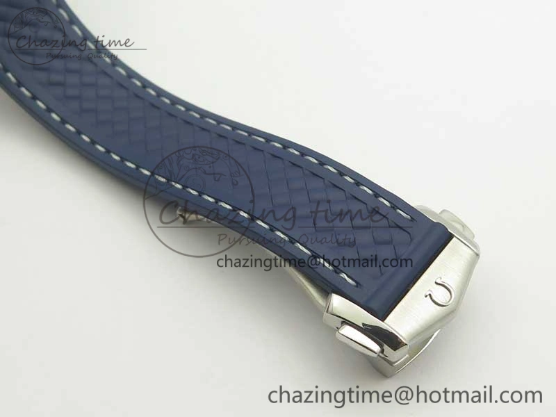 Aqua Terra 150M Master Chronometers VSF 1:1 Best Edition Gray Dial Blue Hand on Blue Rubber Strap A8900 Super Clone
