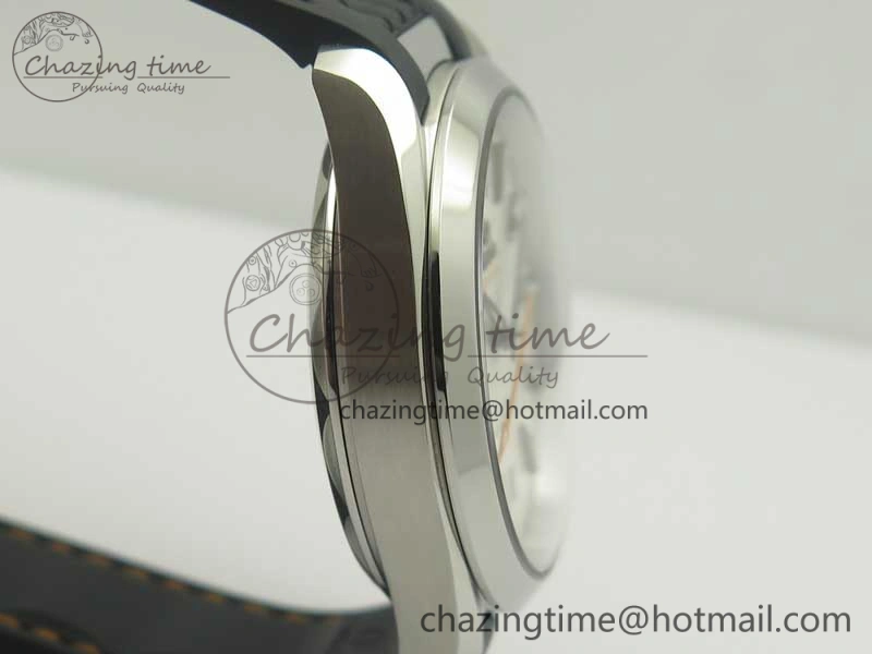 Aqua Terra 150M Master Chronometers VSF 1:1 Best Edition White Dial Orange Hand on Black Rubber Strap A8900 Super Clone