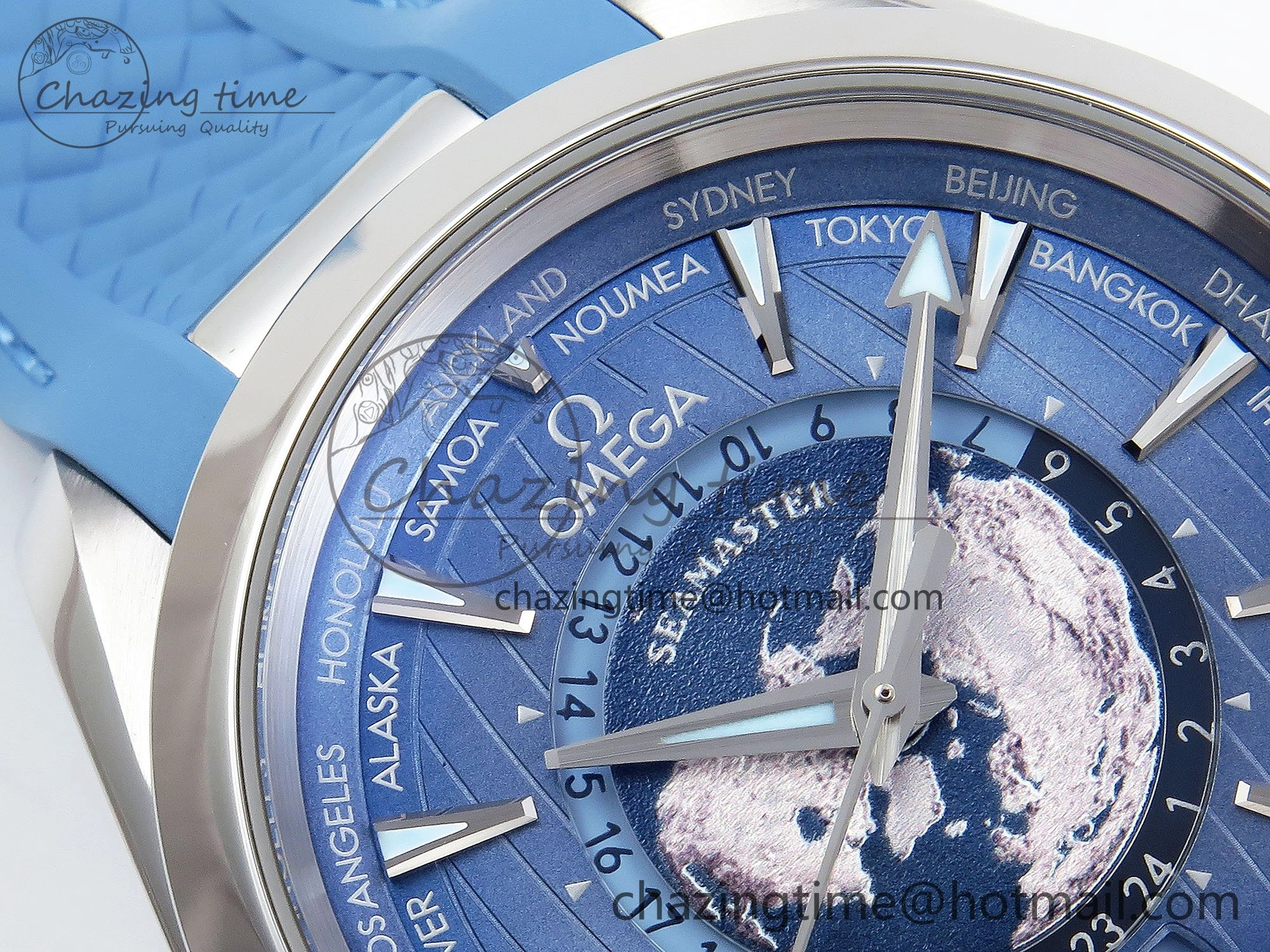 Aqua Terra GMT Worldtimer 43mm VSF 1:1 Best Edition Summer Blue Dial on Blue Rubber Strap A8938 Super Clone