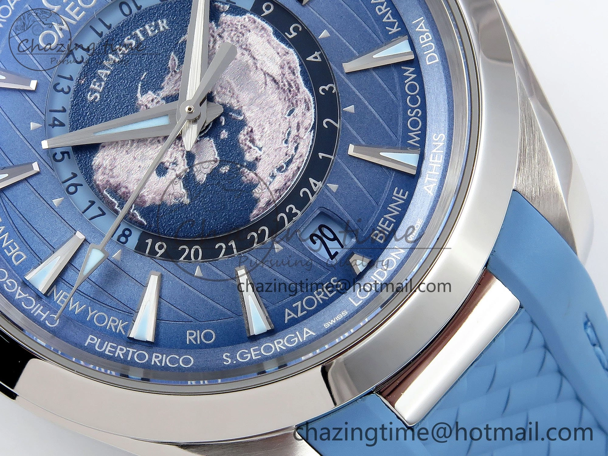 Aqua Terra GMT Worldtimer 43mm VSF 1:1 Best Edition Summer Blue Dial on Blue Rubber Strap A8938 Super Clone