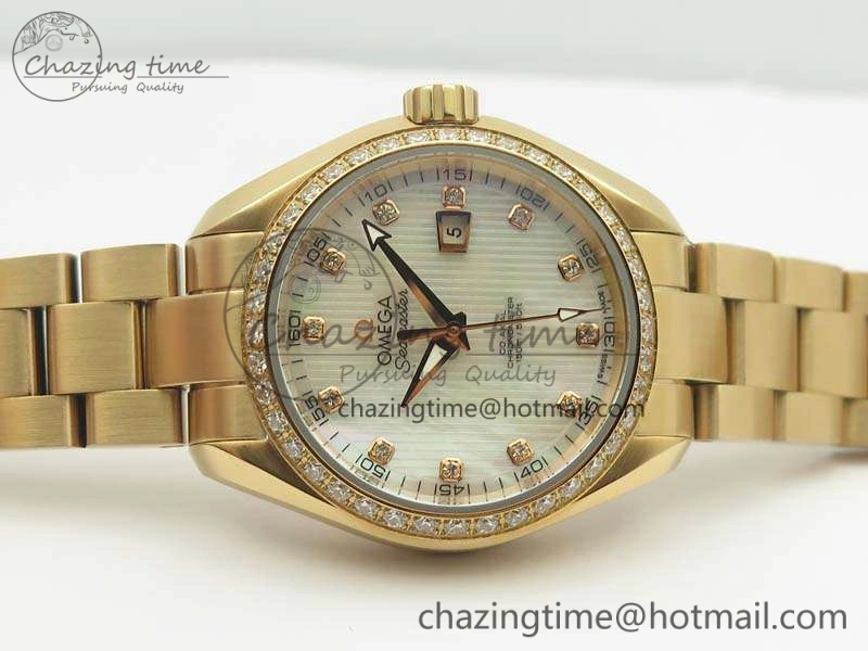 Aqua Terra Ladies 35mm RG V6F Best Edition White MOP Dial Diam On RG Bracelet A8520