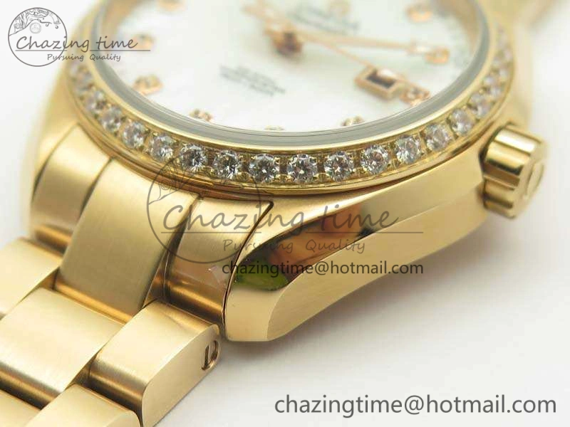 Aqua Terra Ladies 35mm RG V6F Best Edition White MOP Dial Diam On RG Bracelet A8520