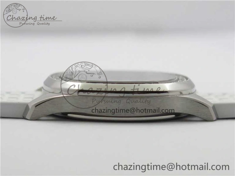 Aquanaut 5067A SS PPF 1:1 Best Edition White Textured Dial on White Rubber Strap AE23 (Free Box)