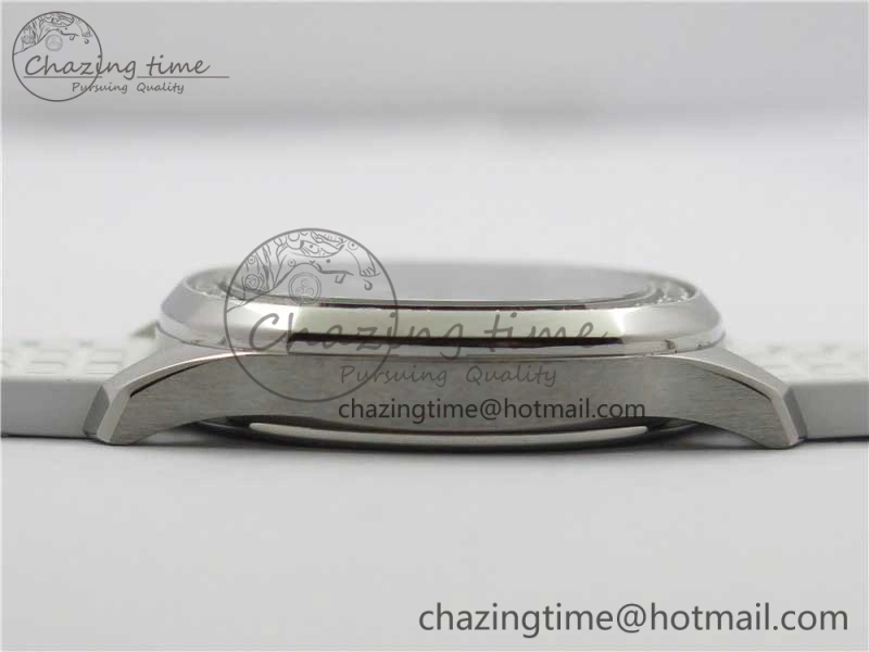 Aquanaut 5067A SS PPF 1:1 Best Edition White Textured Dial on White Rubber Strap AE23 (Free Box)