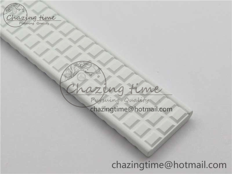 Aquanaut 5067A SS PPF 1:1 Best Edition White Textured Dial on White Rubber Strap AE23 (Free Box)