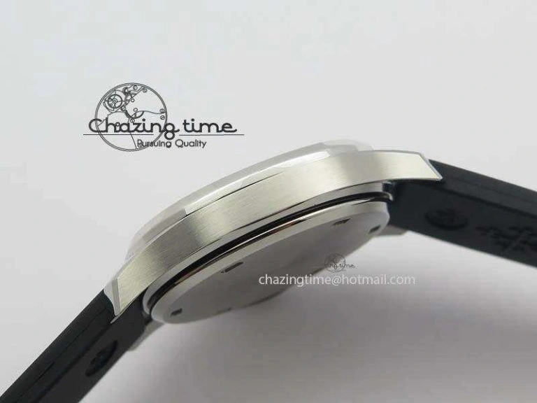 Aquanaut SS 35mm Best Editon Black Dial Diamond Bezel on Black Rubber Strap Ronda Quartz