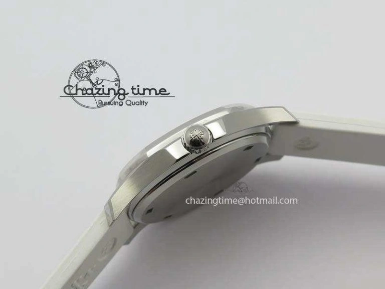 Aquanaut SS 35mm Best Editon White Dial Diamond Bezel On White Rubber Strap Ronda Quartz