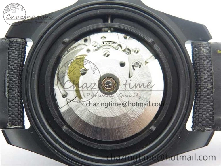 Aquaracer Calibre 5 Gold Carbon TBF 1:1 Best Edition Carbon Dial on Nylon Strap A2824