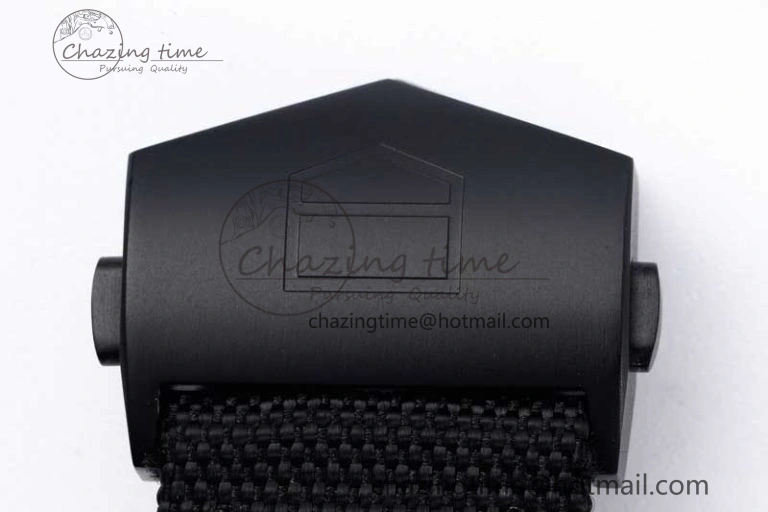 Aquaracer Calibre 5 PVD 41mm TARF 1:1 Best Edition Carbon RG Dial on Black Nylon Strap SW200