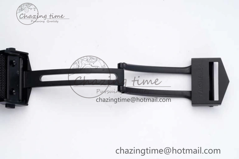 Aquaracer Calibre 5 PVD 41mm TARF 1:1 Best Edition Carbon RG Dial on Black Nylon Strap SW200