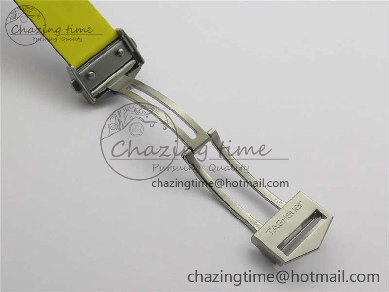 Aquaracer Calibre 5 SS 43mm V6F 1:1 Best Edition Black Dial 2 Yellow Line on Black Rubber Strap A2824