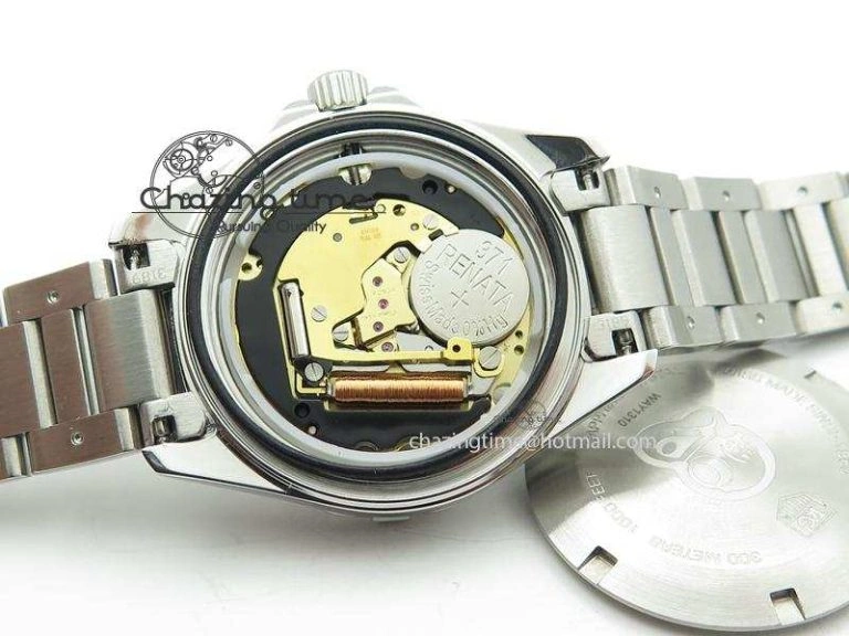 Aquaracer Ladies SS Black Stick Markers Dial On SS Bracelet Swiss Quartz