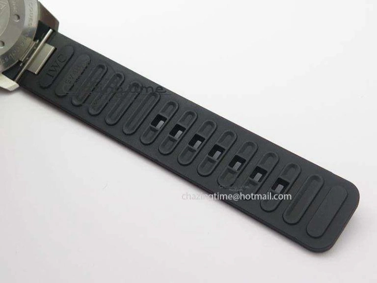 Aquatimer Chrono IW376803 V6F 1:1 Best Edition Black Dial On Rubber Strap A7750