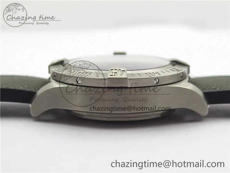 Avenger Bandit Titanium V9F 1:1 Best Edition Gray Dial on Gray Nylon Strap A7750