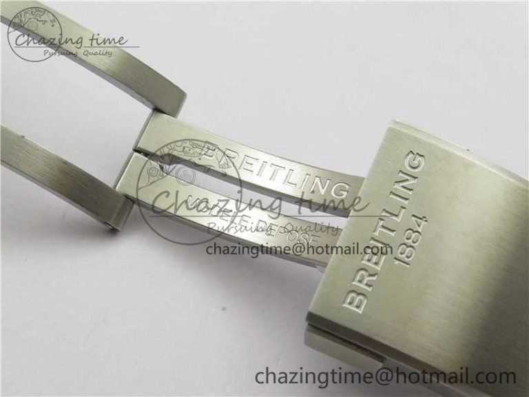 Avenger Bandit Titanium V9F 1:1 Best Edition Gray Dial on Gray Nylon Strap A7750