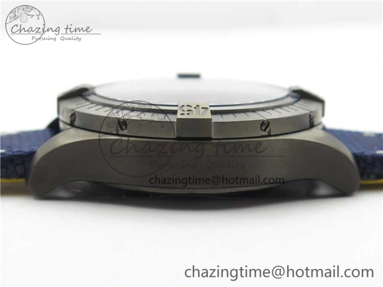 Avenger Bandit V13317 Titanium DLC B50 Best Edition Blue Dial on Blue Nylon Strap A7750