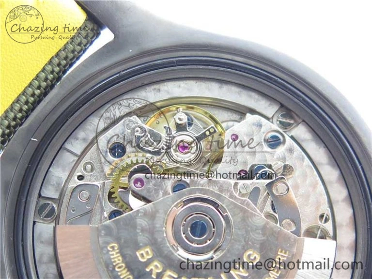 Avenger Bandit V13317 Titanium DLC B50 Best Edition Green Dial on Green Nylon Strap A7750