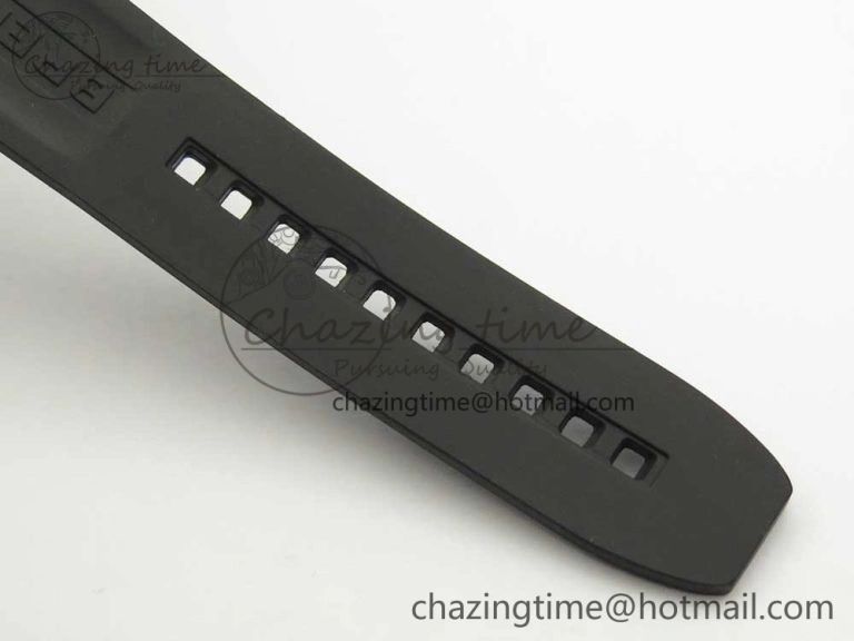 Avenger BlackBird 44mm DLC GF 1:1 Best Edition Titanium Case Black Dial on Black Rubber Strap A2824 V4 (Free Box)